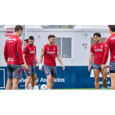 Kike Barja y Osasuna, renovación en curso