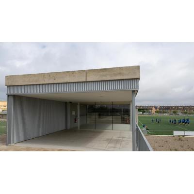 Tudela abrirá los bares de la piscina y campos de fútbol de Clara Campoamor tras un año cerrados