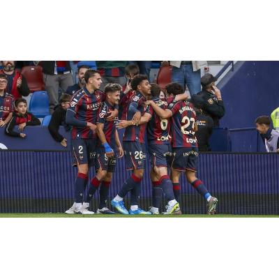 El Levante convoca a su afición para recibir al autocar del equipo ante Osasuna