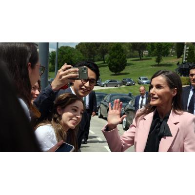 Fotos de la visita de la reina Letizia a Pamplona con motivo del Día Mundial de la Cruz Roja