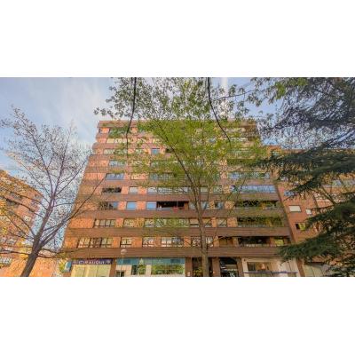 Un impresionante piso con buenas vistas y gimnasio privado para vivir en una de las mejores zonas de Pamplona