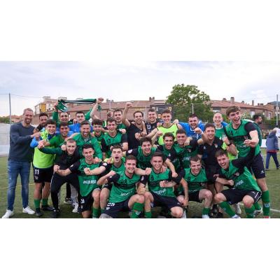 Fotos de la épica permanencia del Beti Onak en Tercera División