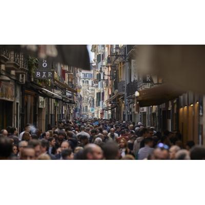 El Ayuntamiento de Pamplona inspecciona que las terrazas de bares y hostelería cumplan la ordenanza