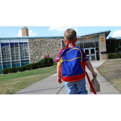 Cómo saber si tu hijo disfruta en el colegio (o si lo está pasando mal sin decirlo)