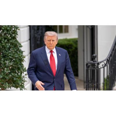 Trump considera "totalmente inaceptable" la respuesta de Irán a la propuesta de paz de EE UU