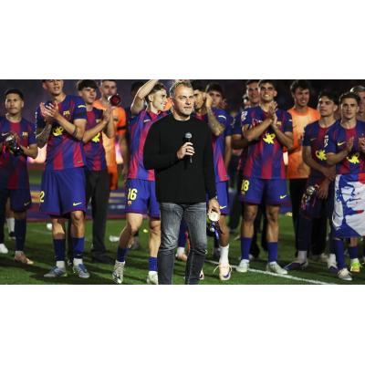 Flick, culé hasta 2028 con otra temporada más opcional