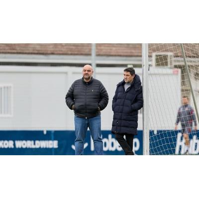 El Oviedo quiere que Cata, secretario técnico de Osasuna, lidere su próximo proyecto deportivo