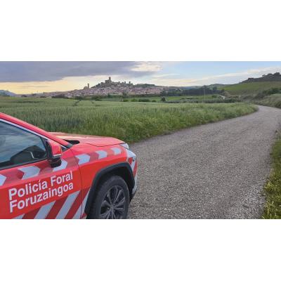 Da positivo en drogas al ser interceptado tras darse a la fuga de un control a 187 km/h en una localidad del Valle de Salazar