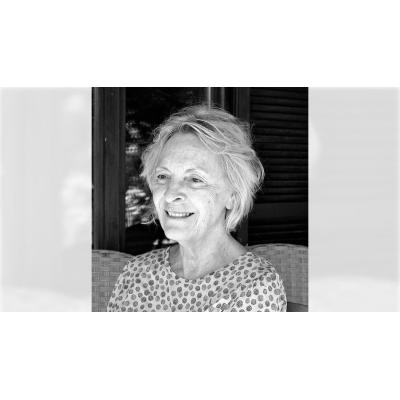 Soledad Puértolas, escritora: "Me emociona viajar a Pamplona, donde pasé los veranos de mi infancia"