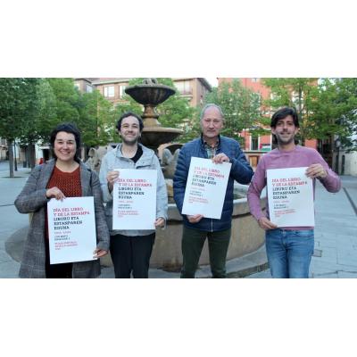 Las librerías de Estella se unen para recuperar el día del libro en la calle