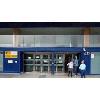 Encarcelan a una funcionaria de la Oficina de Extranjería de Pamplona por favorecer la inmigración irregular