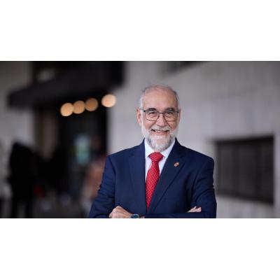 Domínguez, "esperanzado" tras la reunión con el Sindicato Médico de Navarra, aunque asegura que "queda mucho trabajo"