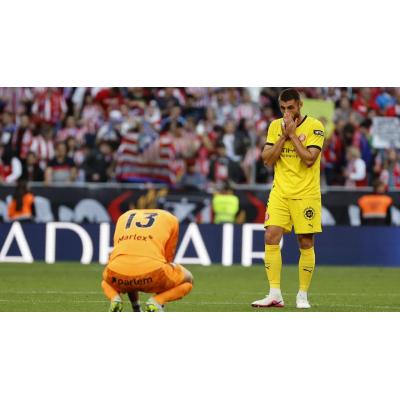 Griezmann disfruta, el Girona tiembla