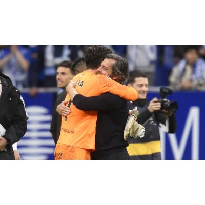 El Alavés consigue más de media permanencia en el Tartiere