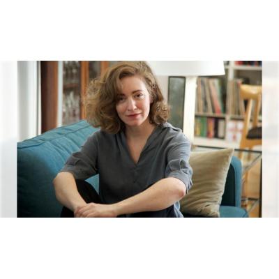 Julia Montejo, este martes en el club de lectura: "Las carreras creativas potentes están al margen de éxito, fama y dinero"