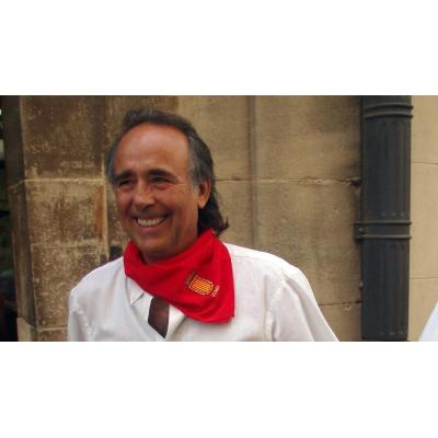 El pueblo de Navarra que "marcó la vida de Joan Manuel Serrat" y recomienda este mes la revista Viajar