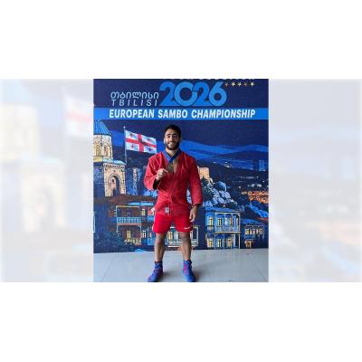 El luchador navarro Ibai Gracia, bronce en el Europeo de Georgia