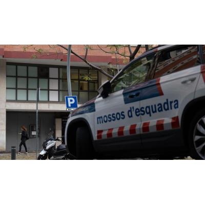 Detenido un hombre por matar a su expareja en plena calle en Figueres