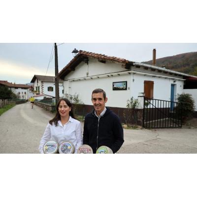 De un pequeño pueblo de Navarra a montar un bar-quesería junto al Nuevo Teatro Alcalá de Madrid