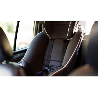 Muere una niña de dos años en Brión (A Coruña) al quedar olvidada varias horas en un coche