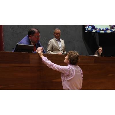 Chivite intenta dar en el pleno la imagen de un Gobierno unido, mientras siguen los rifirrafes entre los socios