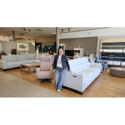'Madera Viva Muebles' se despide tras 33 años con liquidación total en Noáin