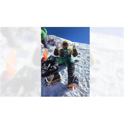 El navarro Óscar Arroyo, cumbre en el Everest en un día de récord