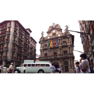 100 años de autobús entre Pamplona y San Sebastián