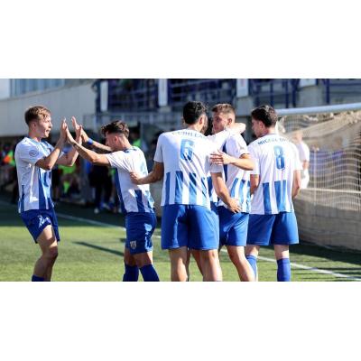 El Izarra golea al Subiza y jugará la final