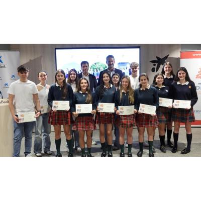 Cinco alumnas de Miravalles-El Redín, ganadoras de los premios 'Imagina tu Empresa'