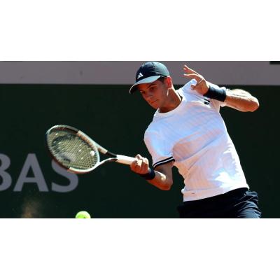 Rafa Jódar se repone de un tropiezo camino de la tercera ronda de Roland Garros