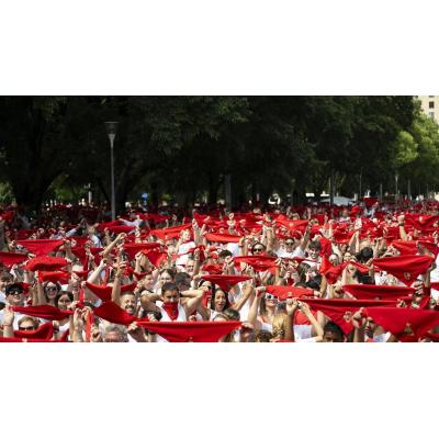 ¿Conoces a los candidatos a lanzar el chupinazo de San Fermín 2026? Estas son las razones detrás de las candidaturas