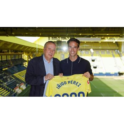 Iñigo Pérez, en su presentación con el Villarreal: "Uno no tiene ojos para nadie más"