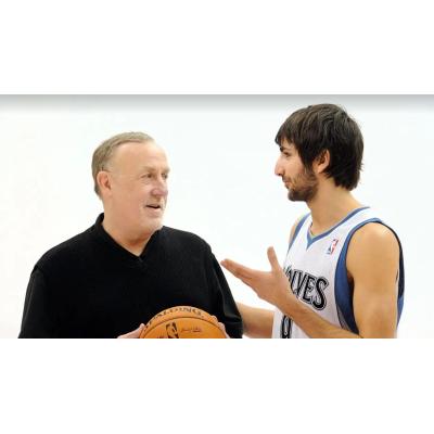 Fallece Rick Adelman, el entrenador que hizo debutar a Ricky Rubio en la NBA y llevó a los Trail Blazers a dos finales
