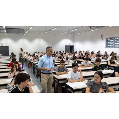 Más estudiantes navarros se decantan por Filosofía en vez de Historia de España en la PAU