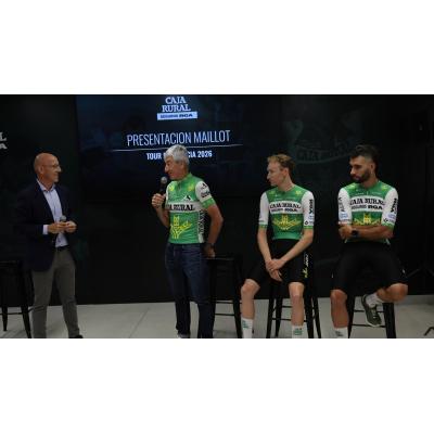 Caja Rural-RGA se estrenará en el Tour con el mismo maillot que en 1987