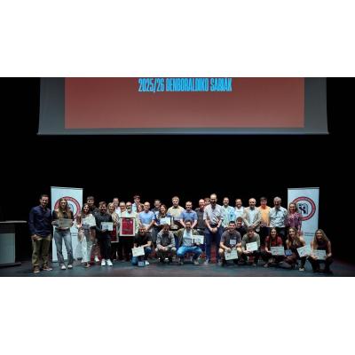 Noáin acogió la Gala de Galardones a los más destacados de la Federación Navarra de Balonmano
