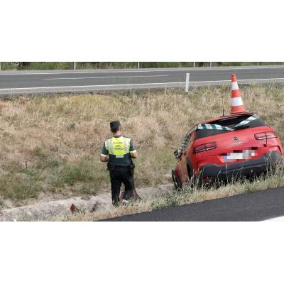 Dos pamploneses de 42 y 55 años, heridos tras chocar en la AP-15