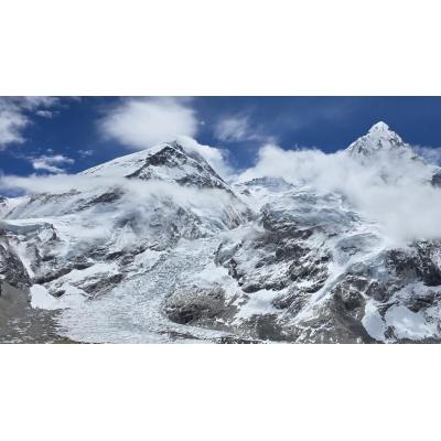 Milagro en el Everest: sobrevive a una semana de descenso solo y sin apenas comida desde los más de 7.300 metros