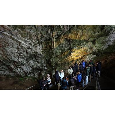 'De la oscuridad al asombro': Día de las Cuevas y el Mundo Subterráneo en Mendukilo