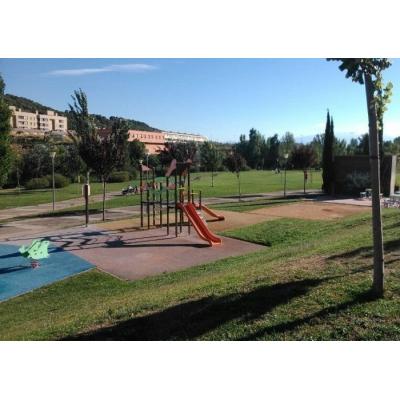 Se inicia la contratación de las obras previas al montaje de juegos en parques infantiles de Tudela