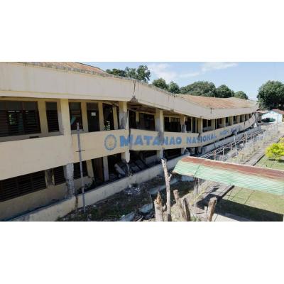 Más de una treintena de fallecidos tras el terremoto de 7,8 en Filipinas