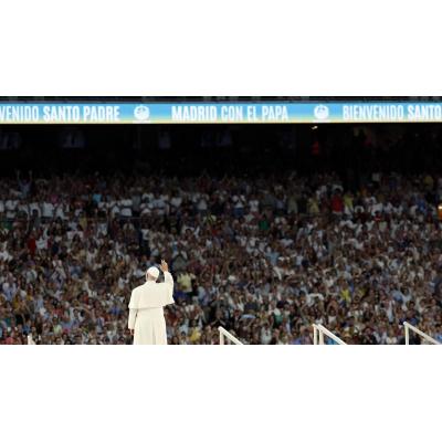 80.000 fieles arropan al Papa en el Bernabéu en un acto con la Iglesia diocesana: "Contigo, León, un solo corazón"