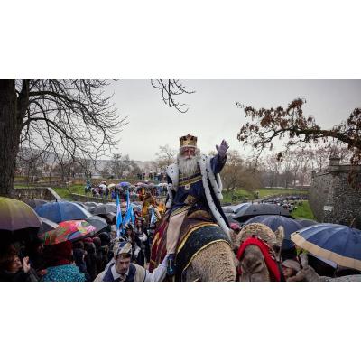 Pamplona propone una placa en Portal de Francia por el centenario de la Cabalgata de Reyes
