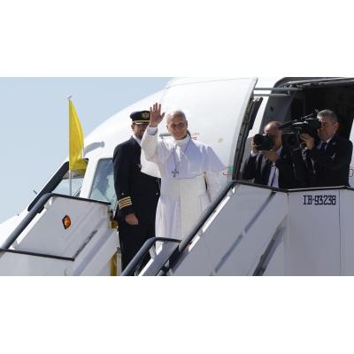 El Papa viaja a Barcelona tras movilizar en 4 días a millones de personas en una quincena de actos