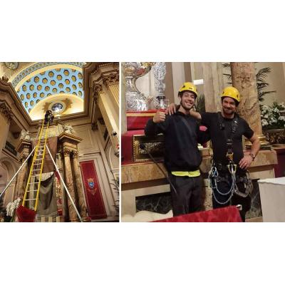 Escaladores en la capilla de San Fermín